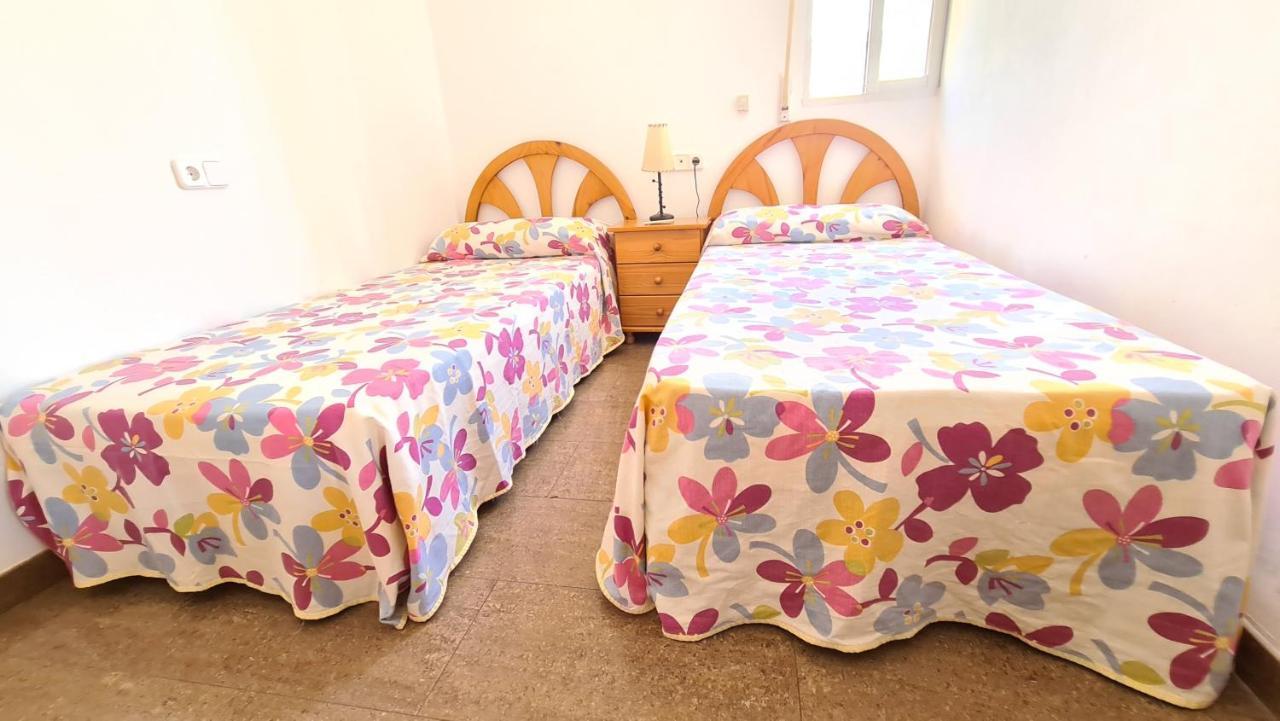 Bonanza - 40 Metros De La Playa! Apartment Gandia Bagian luar foto