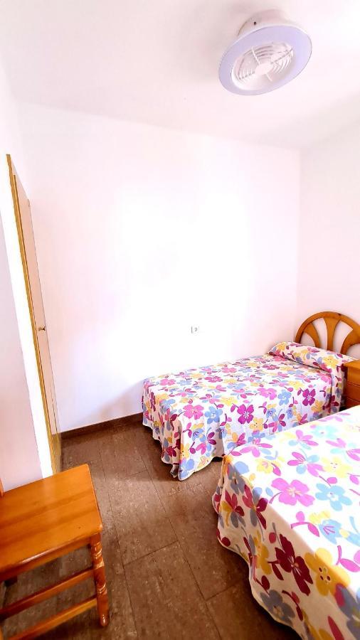 Bonanza - 40 Metros De La Playa! Apartment Gandia Bagian luar foto